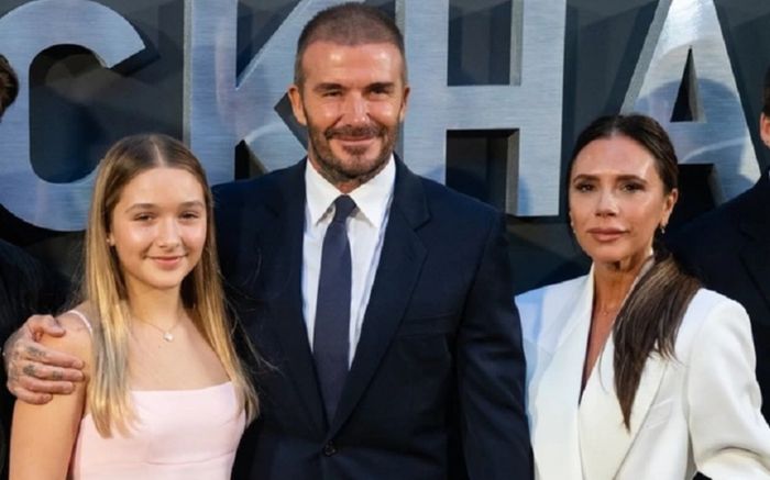 Vợ David Beckham 'dị ứng' kiểu áo này nhưng con gái lại mặc mọi nơi