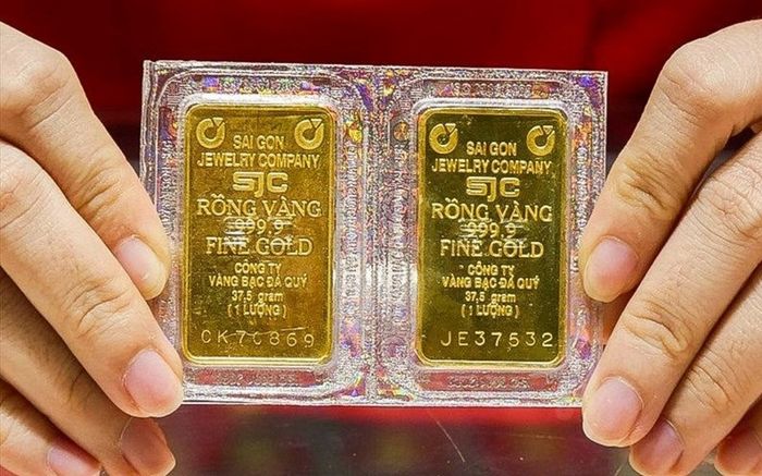 Giá vàng hôm nay (23/10): Vàng miếng tiến sát mốc 90 triệu đồng/lượng
