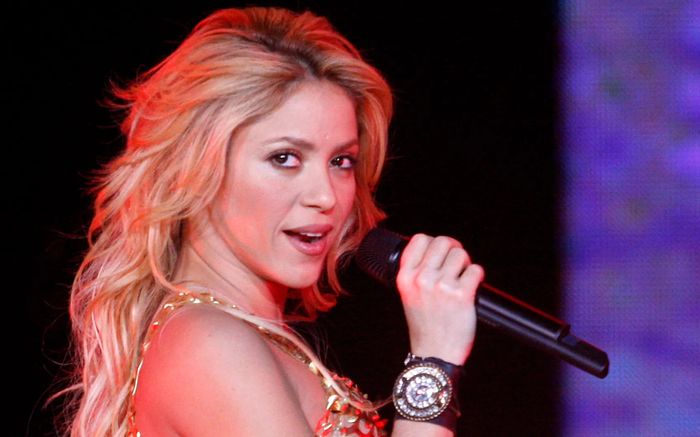 Shakira thông báo hủy tour lưu diễn, trường hợp tiếp theo bị ế vé?