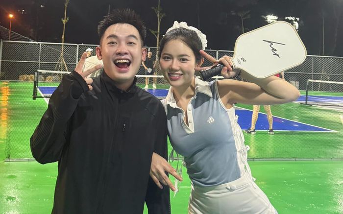 Ý Nhi điệu đà trong ngày trở lại chơi bộ môn pickleball