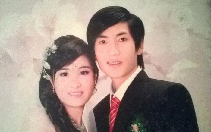 Chàng trai nghèo trúng số 1.5 tỷ, bố mẹ mổ trâu thiết đãi cả làng