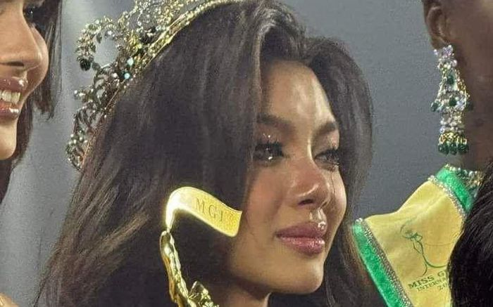 Á hậu Myanmar muốn trả lại vương miện cho ông Nawat sau chung kết Miss Grand 2024