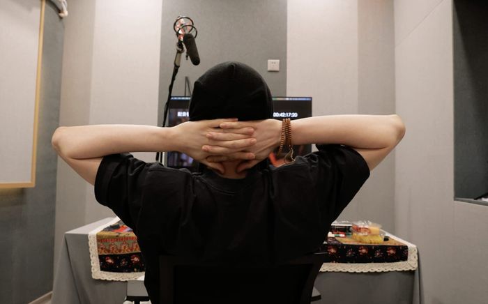 Nam diễn viên chuyển nghề livestream bán hàng, một tiếng kiếm được 27 tỷ đồng