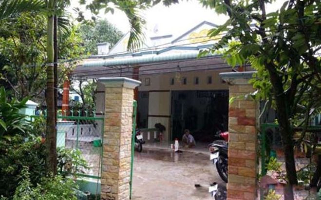 Cặp vợ chồng nghèo trúng số 1.5 tỷ đồng, chia tiền cho các con làm ăn