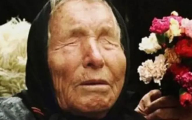 Choáng với lời tiên tri năm 2025 của nhà tiên tri mù Baba Vanga