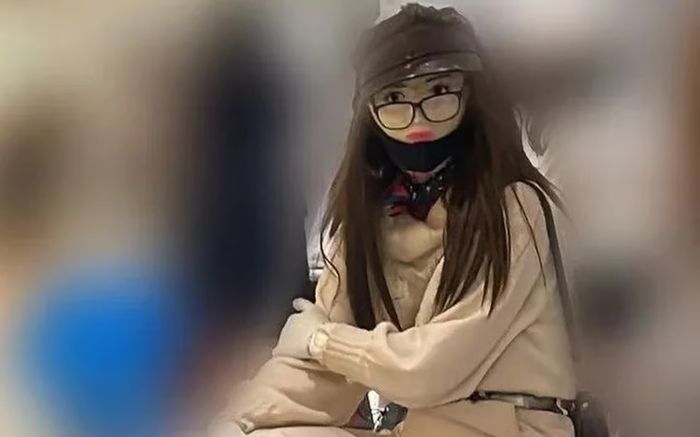 Xuất hiện nhóm đàn ông bí ẩn liên tục giả gái nơi công cộng, nhiều phụ nữ cảm thấy bất an