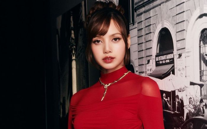 Nước đi của Lisa sau khi sự kiện fan meeting bị chỉ trích 'ngáo giá'