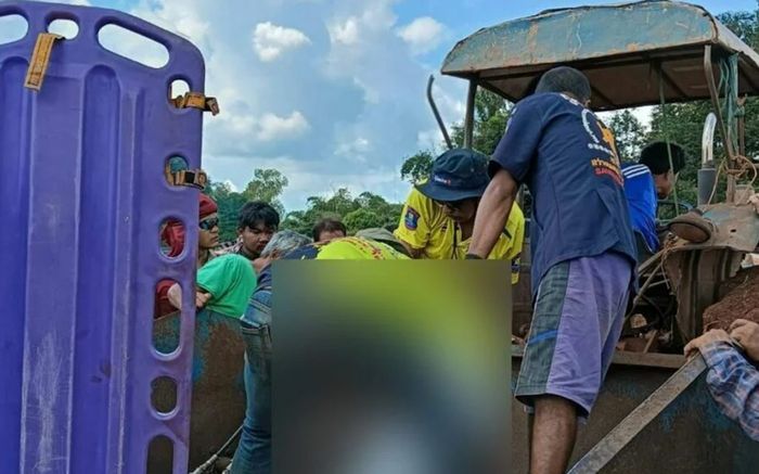 Người đàn ông đi ra đồng sắn rải phân bón, sự việc sau đó khiến vợ con gục ngã