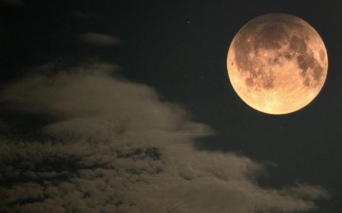 Tháng 10, Việt Nam đón 2 cơn mưa sao băng và siêu trăng rực rỡ