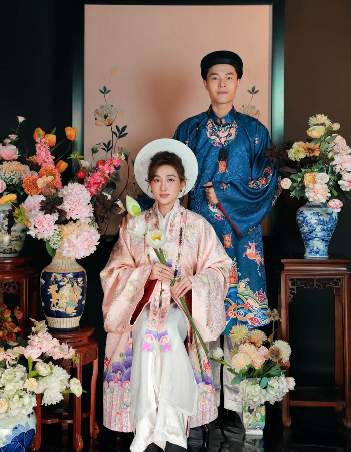 Ngoài việc hỗ trợ Phương Lan trong khía cạnh nghệ thuật, Phan Đạt còn được biết đến với vai trò gì?