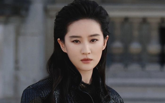 Lưu Diệc Phi suýt mất mạng năm 18 tuổi