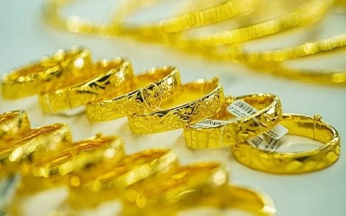 Giá vàng hôm nay (5/10): Vàng nhẫn vẫn đang là tâm điểm khi tăng dồn dập