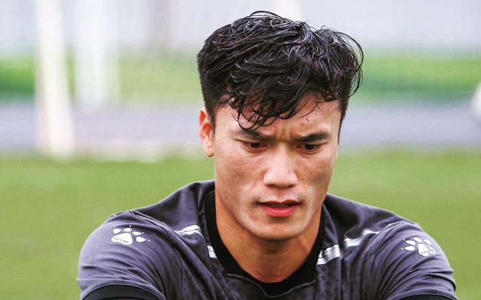 Thủ môn Bùi Tiến Dũng bế tắc khi rời HAGL