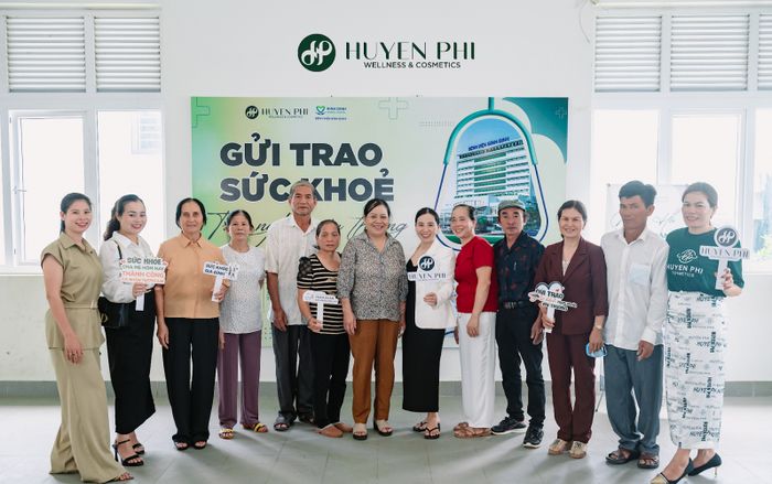Huyền Phi gửi trao sức khỏe với ngày hội khám sức khỏe miễn phí cho cha mẹ hệ thống phân phối