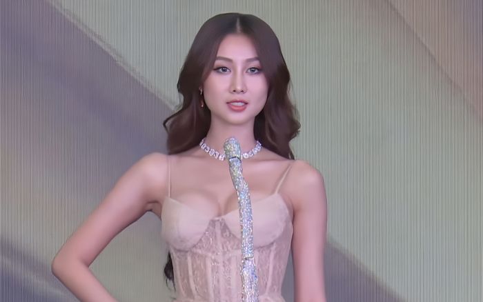 Quế Anh nguy cơ mất suất tranh vương miện sau loạt hành động kém duyên