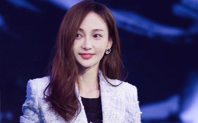 Nhan sắc sao nữ mang tiếng 'hồ ly', sự nghiệp lụn bại vì giật chồng người khác