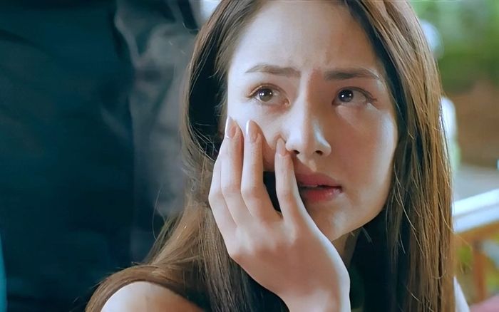 Nữ phụ gợi cảm của Độc đạo nhận chục cái tát liên tiếp khiến khán giả ớn lạnh