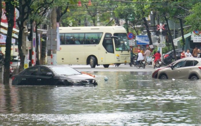 Dự báo thời tiết hôm nay (11/11): Bắc Bộ mát mẻ, Trung Bộ mưa lớn