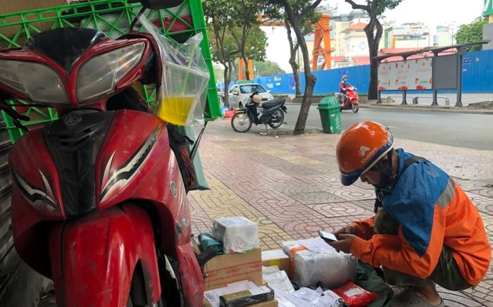 Bộ Công an cảnh báo chiêu thức khiến người mua mất tiền oan vì làm theo hướng dẫn hoàn tiền của shipper