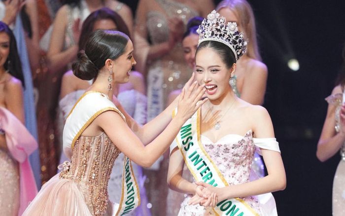 Truyền thông quốc tế nói gì về chiến thắng của Hoa hậu Thanh Thủy?