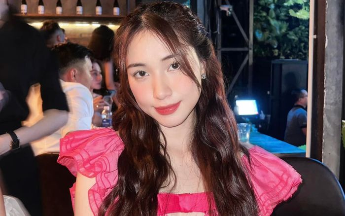 Hòa Minzy lên tiếng chuyện mang bầu lần 2