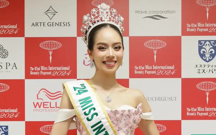 Hoa hậu Thanh Thủy được vinh danh