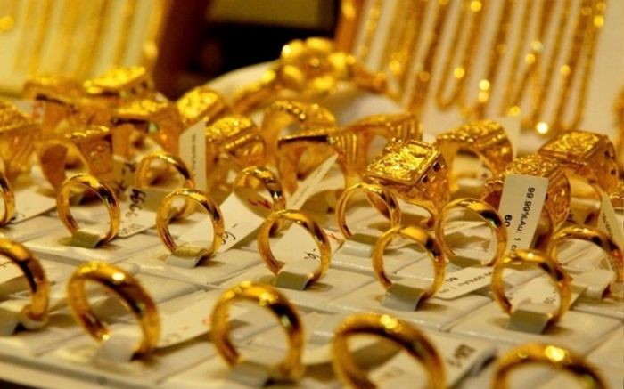 Vàng nhẫn biến động khôn lường: Sáng tăng nhẹ, chiều lại lao dốc không phanh
