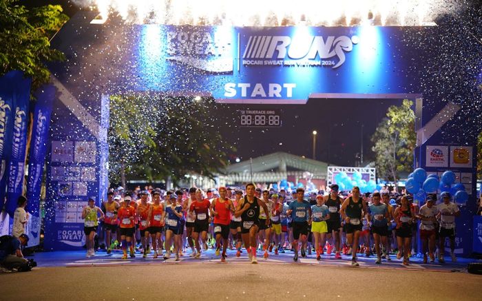 Hàng ngàn trái tim hòa nhịp đam mê tại Pocari Sweat Run 2024