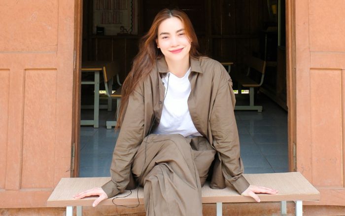 'Học lỏm' Hồ Ngọc Hà cách có lớp make up trong veo chưa tới 30 phút thực hiện