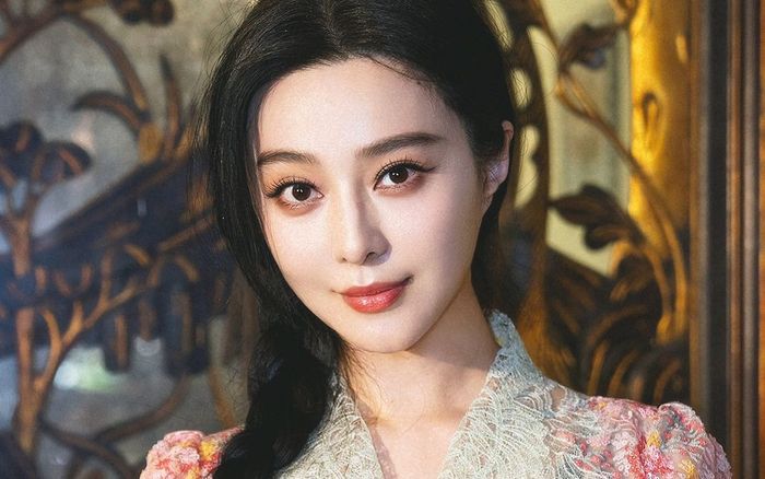 Phạm Băng Băng tự phơi bày nhan sắc thật ở tuổi tứ tuần