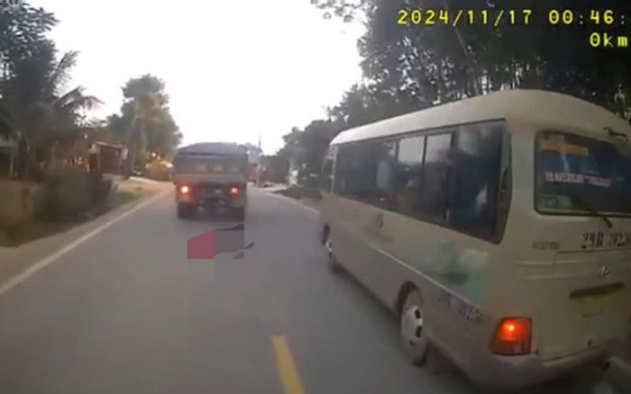 Xót xa bé gái 5 tuổi bị xe tải cán tử vong khi vừa rời xe đưa đón