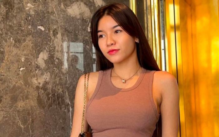 Vợ Đặng Văn Lâm chăm tập thể thao ở những tháng đầu thai kỳ