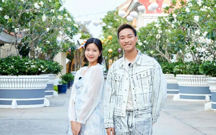Hà An Huy có hành động tinh tế khi Lee Hooyeon khóc nức nở ở tập 1 Bước Nhảy Hoàn Vũ