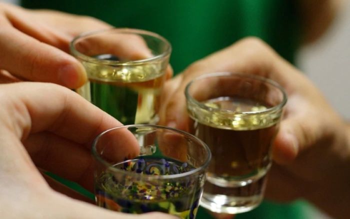 Sau chầu nhậu liên hoan, cô gái ở Hải Dương phải nhập viện gấp