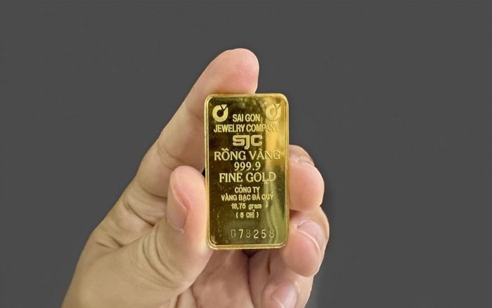 Chiều nay (25/11), vàng nhẫn và vàng miếng đồng loạt giảm