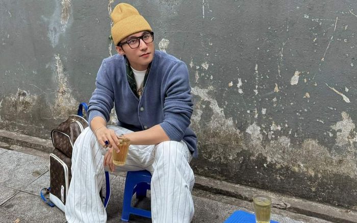 Sơn Tùng đăng đàn 'hờn trách' khán giả