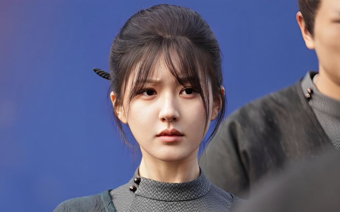 Triệu Lộ Tư bị tai nạn mất nhiều máu khi quay Rèm Ngọc Châu Sa