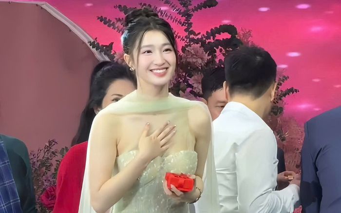 Tình trạng sau ở ẩn của Á hậu Phương Nhi