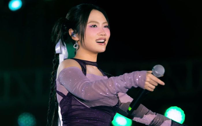 Phương Mỹ Chi tiết lộ nỗi sợ khi đi diễn