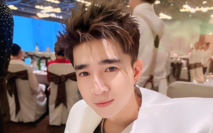 Ca sĩ Chi Dân đang bị 'tấn công'
