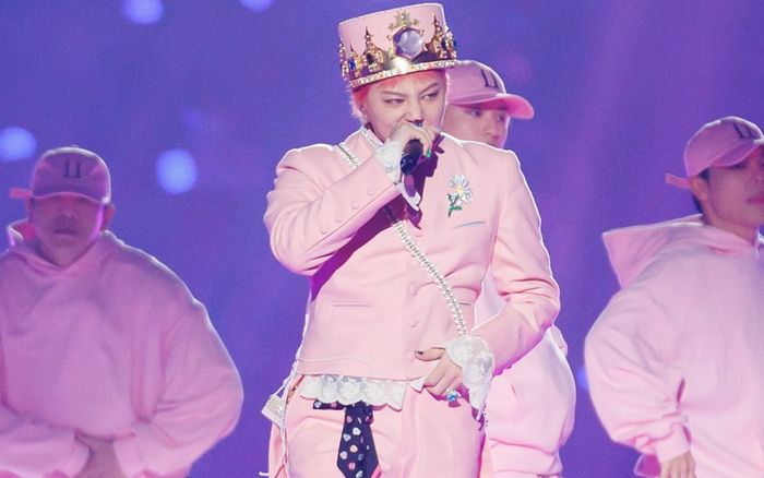 Sau MAMA 2024, G-DRAGON chính thức 'đổ bộ' sân khấu có 2NE1
