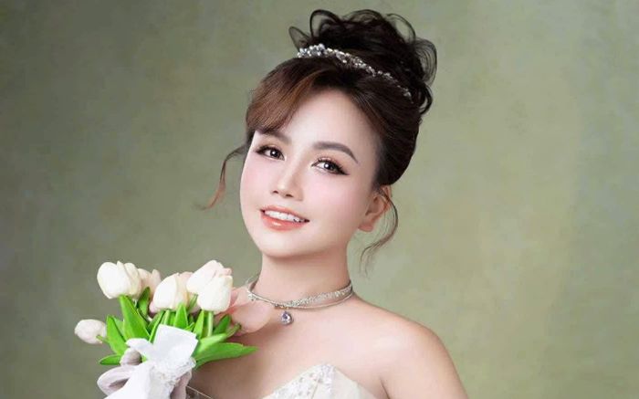 Trước khi lấy chồng lần 5, diễn viên Hoàng Yến thừa nhận đã 'sửa sang' 2 điểm này
