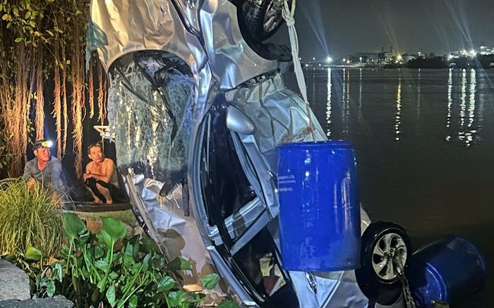 Vụ cô gái rơi xuống sông Đồng Nai: Vừa tốt nghiệp đại học Luật, đang học cao học