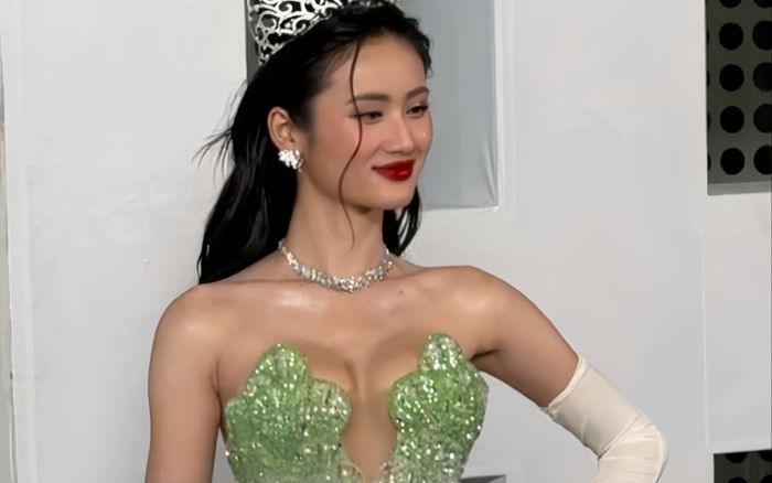 Hoa hậu Ý Nhi nóng bỏng sau màn 'nâng cấp' thành công