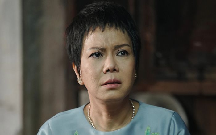 Phim Chị Dâu của Ngọc Trinh - Việt Hương lập thành tích khủng ngay ngày đầu khởi chiếu
