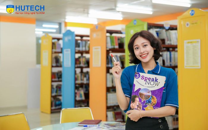 Chinh phục môi trường làm việc quốc tế với ngành Ngôn ngữ Anh