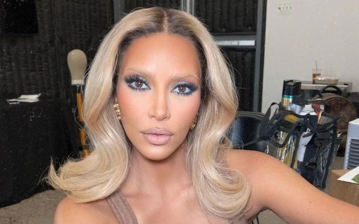 Bí quyết tẩy lông mày đẹp tại nhà mà không cần chuyên gia