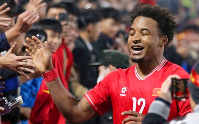 Tuyển Việt Nam không thể chỉ có mỗi Nguyễn Xuân Son