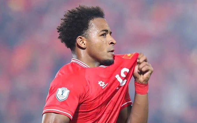 Khi Tiến Linh phải dự bị cho Nguyễn Xuân Son