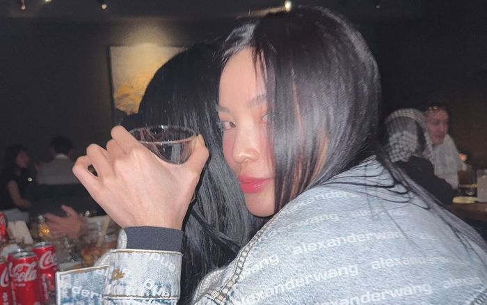 Hoa hậu Kỳ Duyên khoe ảnh trong trạng thái không tỉnh táo, thần sắc gây chú ý